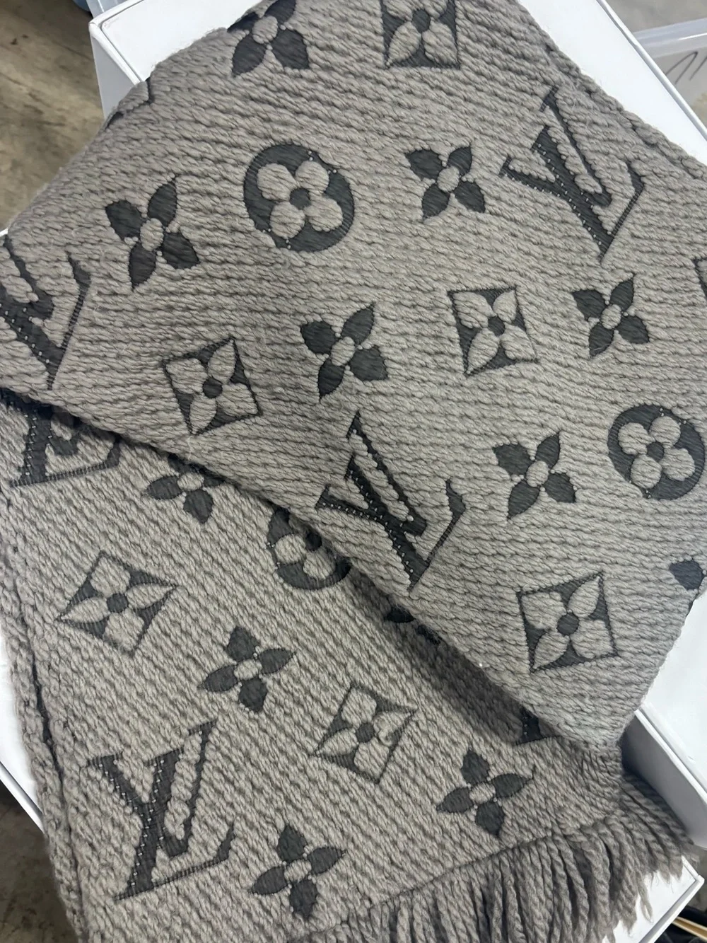 Louis Vuitton Gray and Cream Monogram Knit Scarf with Label